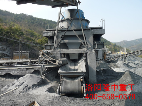 砂石廠制砂機現(xiàn)場 砂石廠制砂機現(xiàn)場.JPG